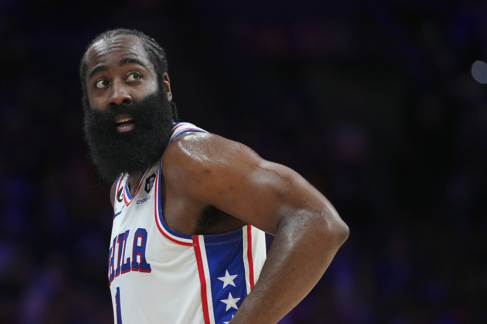 KG:甜瓜说不愿打替补最终沦落到开拓者 联盟也会这么对待哈登