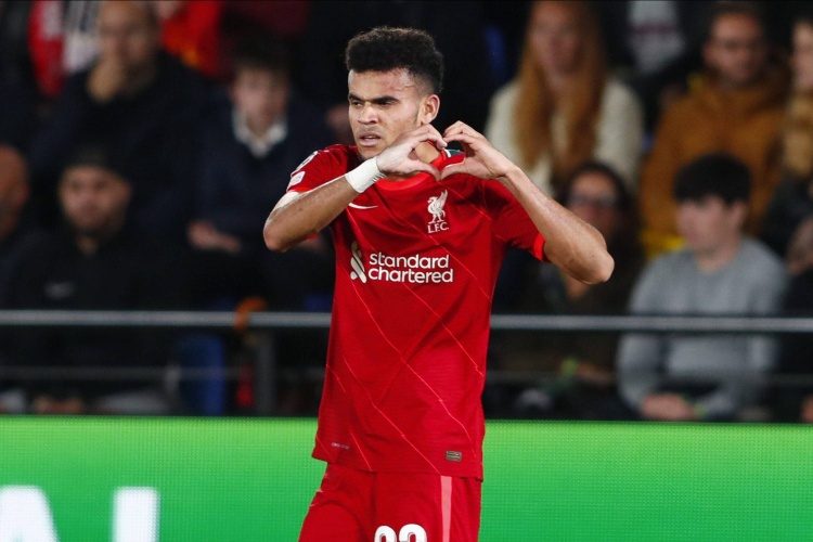 迪亚斯:力争拿到每项赛事冠军,以弥补上赛季的遗憾