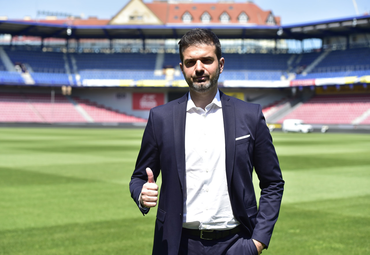 国米前主帅:这个夜晚不属于卢卡库,真正的主角是小图拉姆