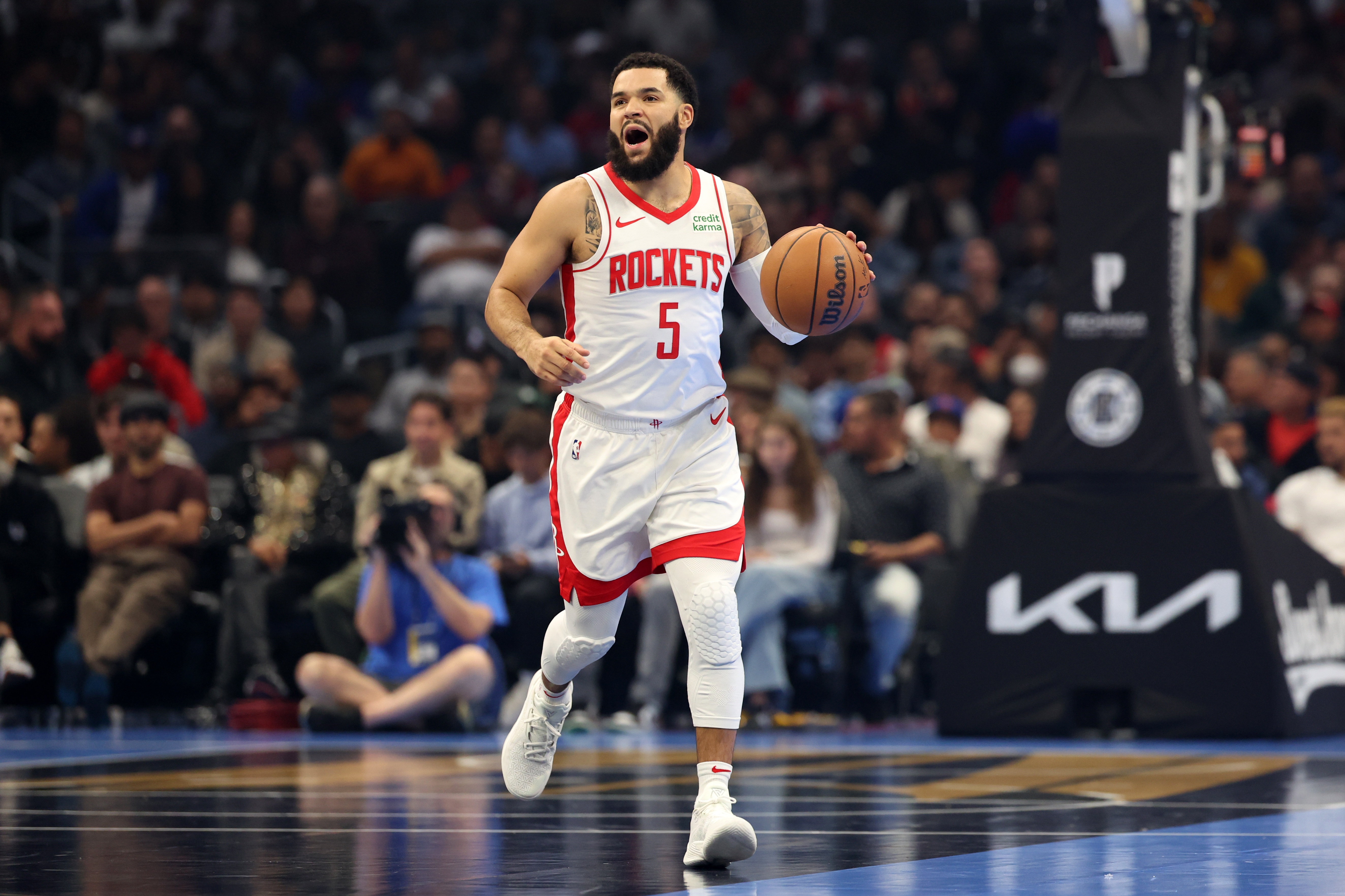 范弗里特:这就是NBA联盟 我们的年轻人都需要从中快速学习