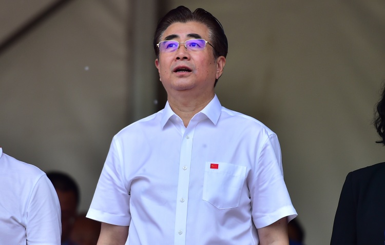 宋凯:足协正紧锣密鼓地推进职业联盟成立,旨在管理好中国联赛