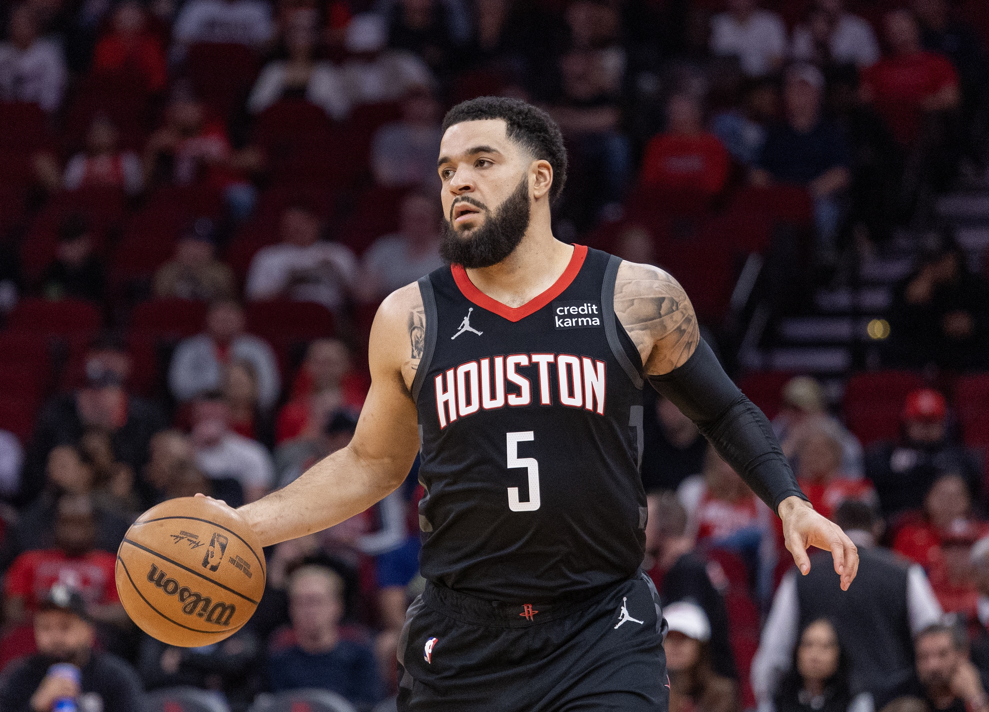 范弗里特:NBA有很多赢球方法 我们正在不断学习掌握这些