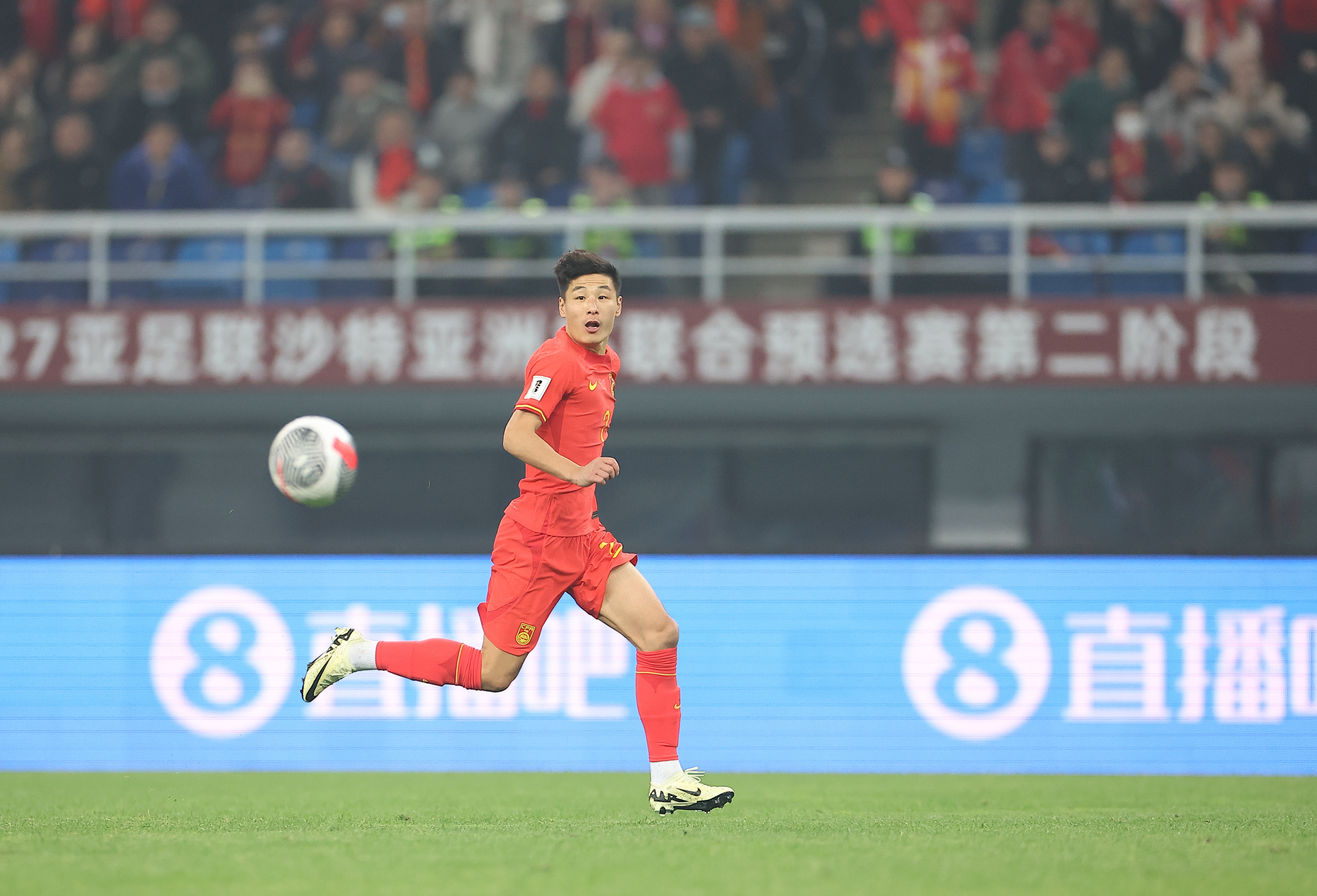 今年中超缘何火爆?武磊:专业球场让球员更兴奋,每队都注重进攻