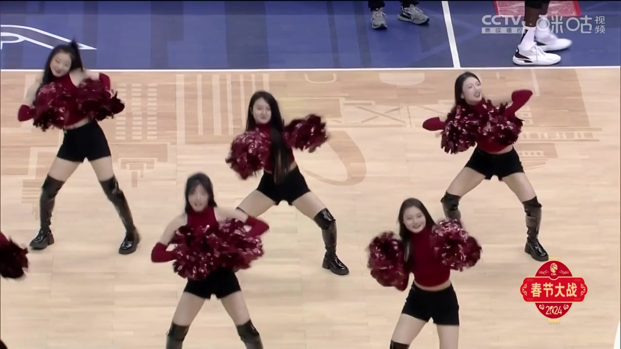 身材好颜值高！南京美女啦啦队真是魅力无限啊！